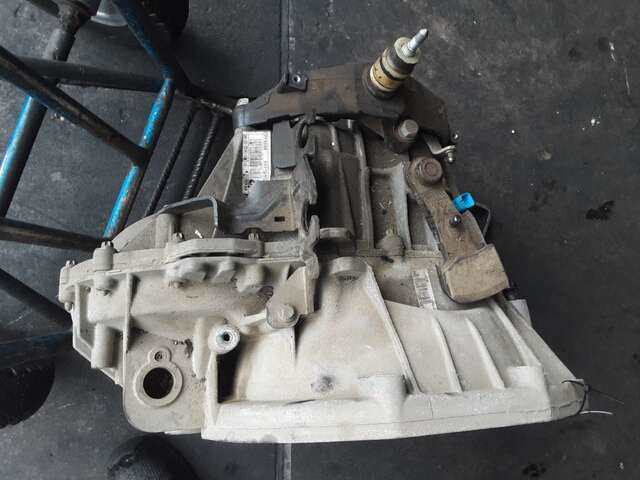 Foto 2ª: Caja Cambios Renault Trafic 2.0 DCI 115CV [M9R 692] (2014)