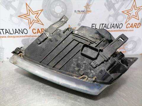 Foto 3ª: Faro Derecho Ford Focus TREND 90CV 66KW [HHDA] (2010)