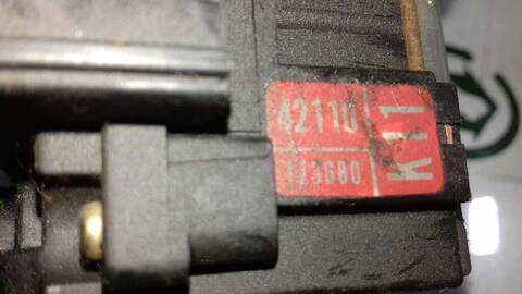 Foto 3ª: Mando Multifuncion Toyota Rav4 2.0 TD CAT 116CV 85KW [1CDFTV] (2001)