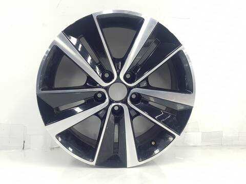 LLanta Aleacion Mercedes Clase T 180 160 STANDARD 420.853)