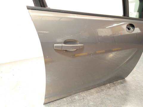 Foto 2ª: Puerta Delantera Derecha Opel Meriva 1.4 75) 100CV 74KW [A14XER] (2012)