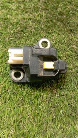 Caja Reles Fusibles Lexus LX 4.7 G 470 V8