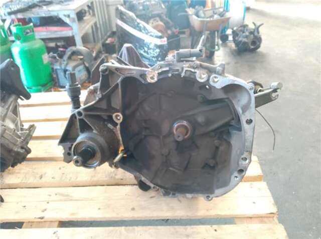 Caja Cambios Renault Clio 1.2 AUTHENTIQUE [1.2 LTR. - 43 KW]