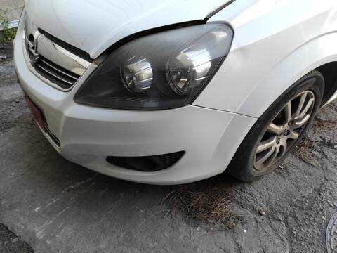Foto 2ª: Paragolpes Delantero Opel Zafira Z17DTR (2010)