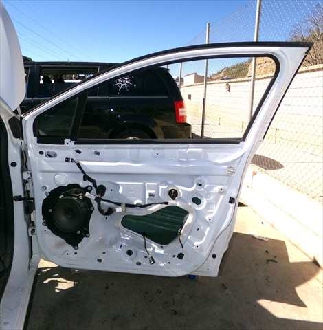 Foto 2ª: Puerta Delantera Derecha Renault Clio 1.5 DCI 2016-2019 [K9KE6] (2017)