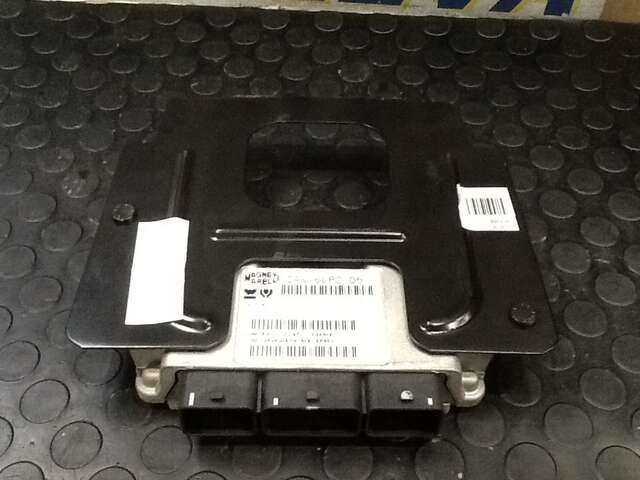 Foto 1ª: Centralita Motor ECU Citroen C4 1.400 16V 88CV/65KW 0CV [KFU] (2008)