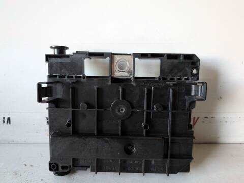 Caja Reles Fusibles Peugeot 207 CONFORT 1.6 16V HDI 90CV