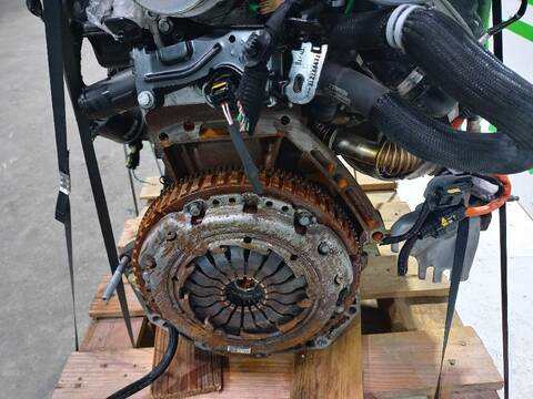 Foto 3ª: Motor Completo Dacia Sandero LAUREATE 90CV [K9K] (2012)