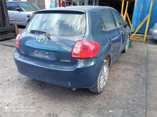 Foto 2ª: Faro Antiniebla Delantero Derecho Toyota Auris 1.6 LUNA [1.6 LTR. - 90 KW 16V CAT] [1ZR]