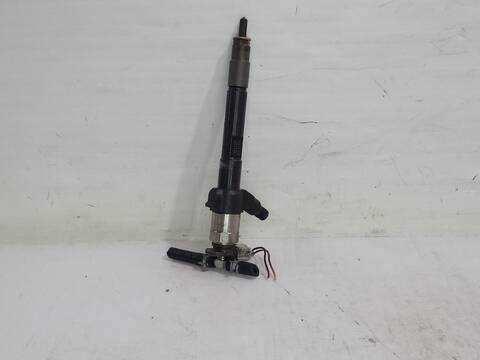 Foto 2ª: Inyectores Mitsubishi ASX MOTION 4WD 116CV [4N13] (2010)