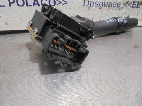 Foto 2ª: Mando Multifuncion Suzuki Grand Vitara 2.0 TD BASICO 109CV 80KW [RHW] (2005)