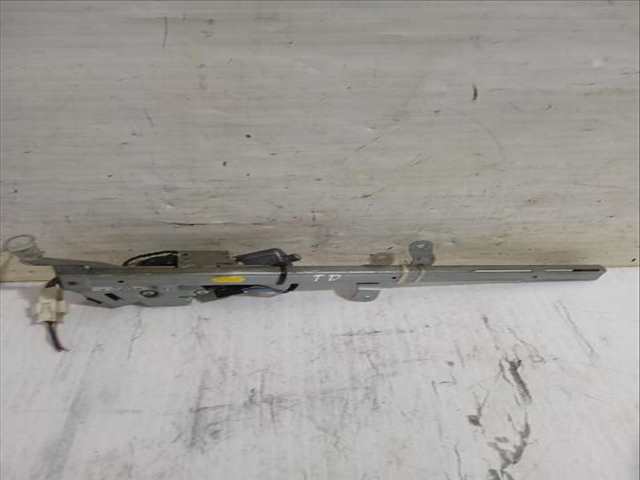 Foto 2ª: Elevalunas Manual Trasero Derecho Mercedes Clase C 160 CLK 240 209.361) 170CV [M 112.912] (2002)