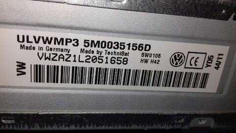 Foto 3ª: Sistema Audio Radio CD Volkswagen Polo ADVANCE BLUEMOTION 69CV 51KW [CGPA] (2011)