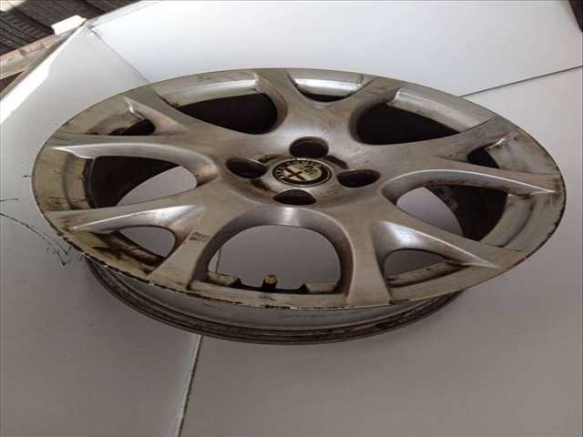 Foto 2ª: LLanta Aleacion Alfa Romeo Mito JUNIOR 79CV 58KW [955A1000] (2009)