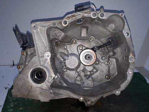 Caja Cambios Renault Clio PACK AUTHENTIQUE 75CV 55KW
