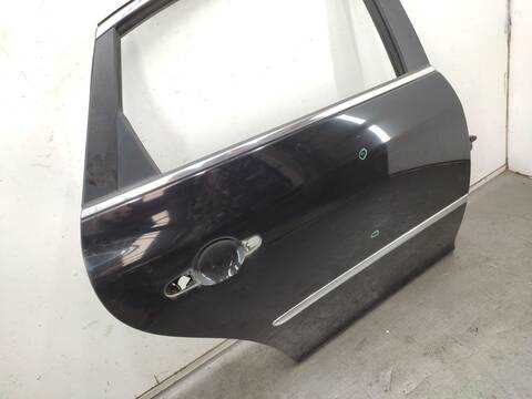 Foto 3ª: Puerta Trasera Derecha Hyundai Grandeur 2.2 DIESEL 155CV 114KW [4EB] (2009)