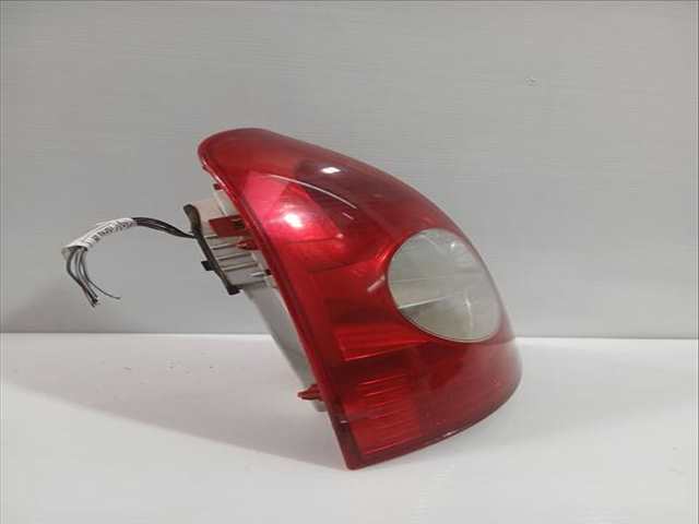 Foto 3ª: Piloto Trasero Izquierdo Renault Clio 1.2 BB0A BB0F BB10 BB1K BB28 BB2D BB2H CB0A ... 58CV 43KW [D7F 710,D7F 720,D7F 722,D7F 726,D7F 744,D7F 746,D7] (2007)