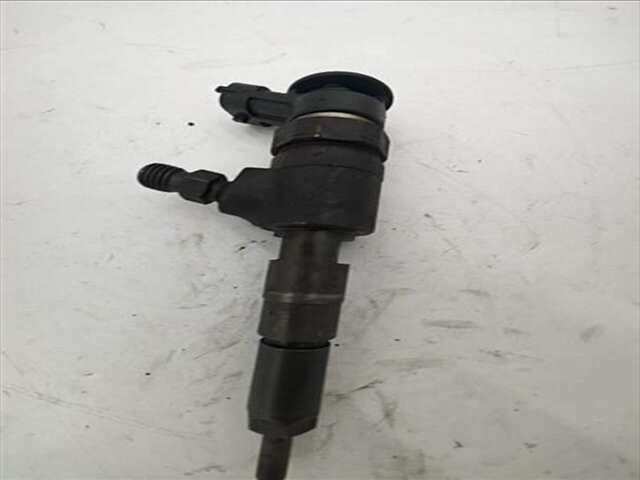 Foto 3ª: Inyectores Citroen C3 1.4 HDI 70 FURIO [1.4 LTR. - 50 KW HDI] [8HX]