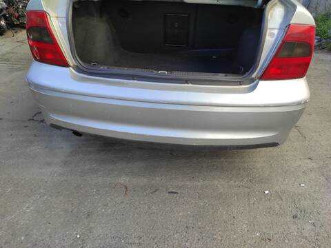 Paragolpes Trasero Opel Vectra X16XEL BERLINA