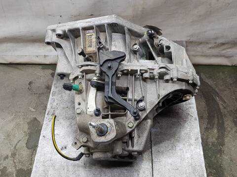 Foto 3ª: Caja Cambios Nissan Qashqai ACENTA (2013)