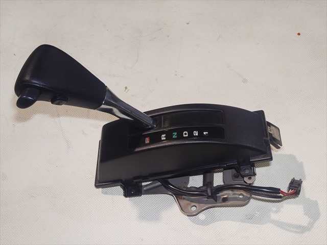 Foto 3ª: Palanca de Cambio Nissan Terrano 2.7 T DIESEL AUTOMATICO 92KW [TD27] (2000)