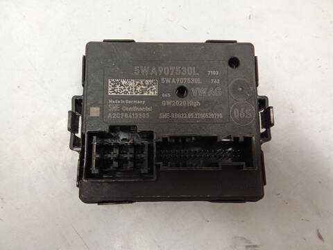 Foto 1ª: Centralita Motor ECU Volkswagen Golf 2.0 TDI 116CV 85KW [DSUD,DXRC,DTRB,DTRD] (2022)
