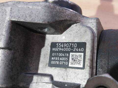 Foto 2ª: Bomba Inyeccion Opel Astra 1.6 CDTI DPF 110CV 81KW (2009)
