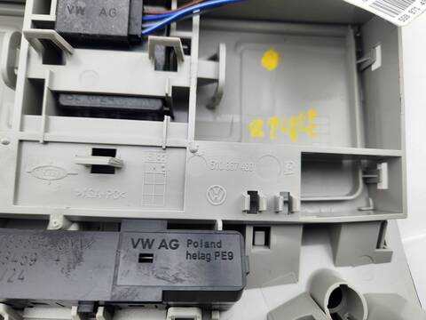 Foto 3ª: Luz Interior Volkswagen Touran LIFE 149CV 110KW [DXPA] (2024)