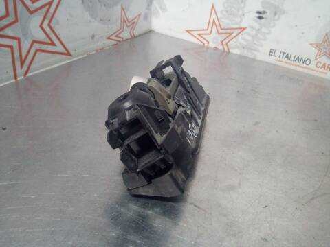 Foto 2ª: Maneta Exterior Portón Mercedes Clase E 180 E 320 4-MATIC 211.082) BERLINA 224CV 165KW [M112954] (2004)