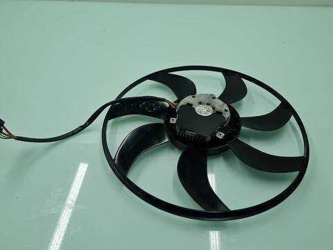 Foto 4ª: Electroventilador Volkswagen Golf ADVANCE 116CV 85KW [DDYA] (2018)