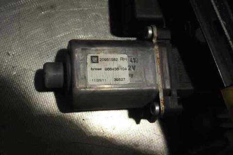 Foto 4ª: Elevalunas Eléctrico Delantero Derecho Opel Astra EDITION 165CV 121KW [A20DTH] (2011)