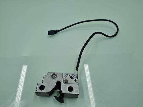 Cerradura Capot Seat Ateca 1.0 TSI 110CV 81KW