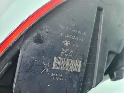 Foto 3ª: Piloto Trasero Izquierdo Renault Scenic CONFORT AUTHENTIQUE 106CV 78KW [K9KP7] (2006)
