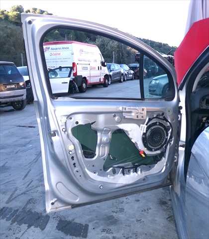 Foto 2ª: Puerta Delantera Izquierda Citroen C3 1.2 G 2013-2016 [HM01 / HMZ] (2016)