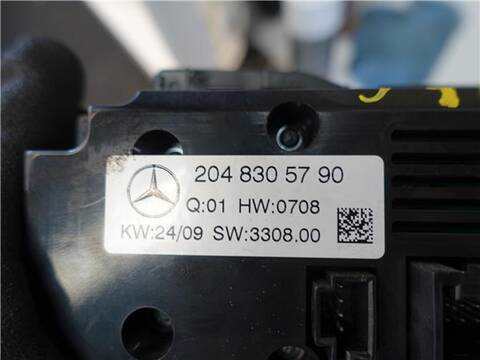 Foto 3ª: Mando Climatizador Mercedes Clase C 160 2.1 C 220 CDI BLUEEFFICIENCY 204.002) BERLINA 170CV 125KW [OM 651.911] (2022)
