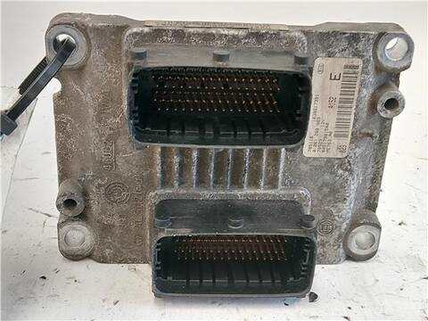 Foto 1ª: Centralita Motor ECU Fiat Punto 1.4 16V 95CV 70KW [199 A6.000] (2007)