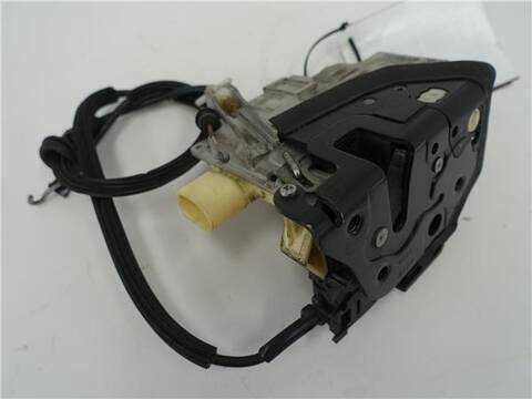 Foto 2ª: Cerradura Puerta Delantera Derecha Volkswagen Passat 2.0 TDI 16V 140CV 103KW [BKP] (2005)