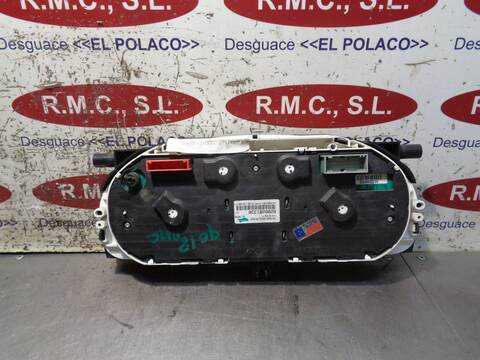 Foto 2ª: Cuadro de Instrumentos Renault Laguna AUTHENTIQUE 110CV 81KW [F9Q D6] (2005)