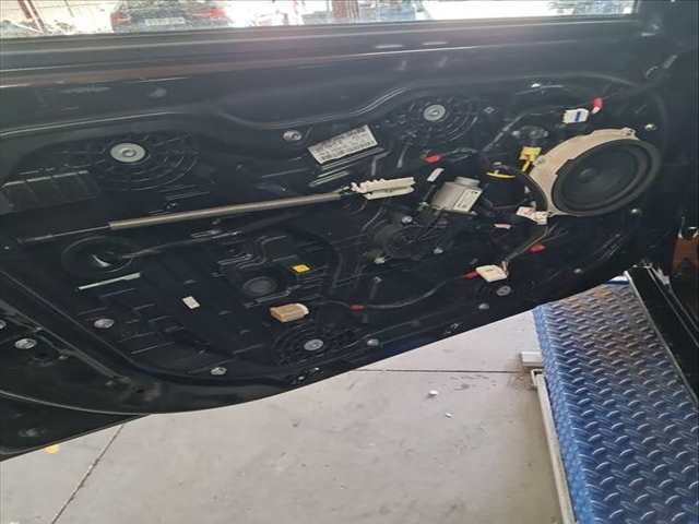 Elevalunas Eléctrico Delantero Izquierdo Hyundai i30 2.0 N 275CV 202KW