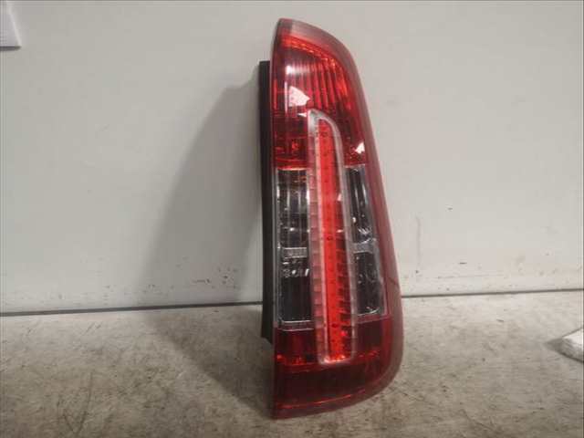 Foto 3ª: Piloto Trasero Derecho Ford C Max G8DB CB3) 2007) (2009)