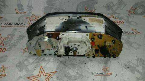 Foto 3ª: Cuadro de Instrumentos Mercedes Clase E 180 BERLINA 113CV 83KW (1984)