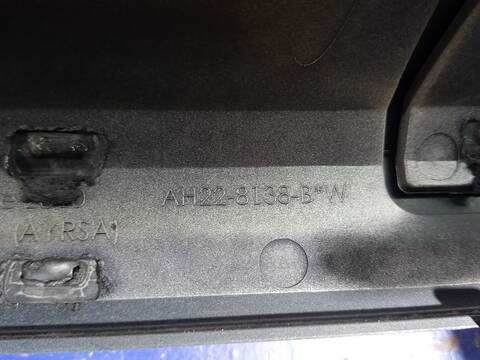 Foto 2ª: Rejilla Delantera Land Rover Discovery TDV6 HSE 245CV 180KW [306DT] (2010)