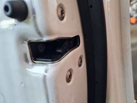 Cerradura Puerta Delantera Derecha Kia Optima EMOTION 141CV 104KW