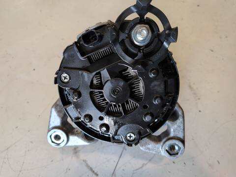 Foto 2ª: Alternador Renault Megane H5HB470 BERLINA IV BERLINA 5P (2019)