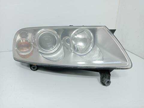 Faro Derecho Volkswagen Touareg BAC