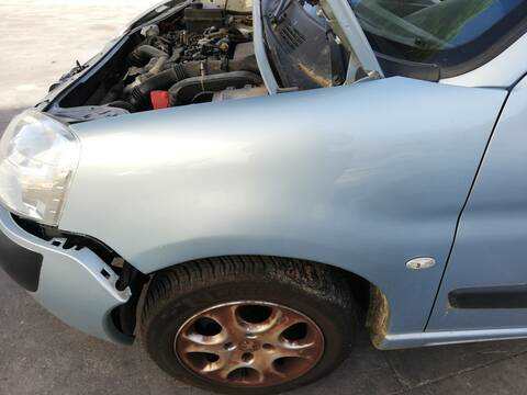 Aleta Delantera Izquierda Peugeot Partner 9HX