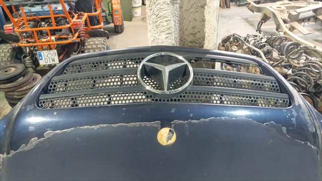 Foto 3ª: Capot Mercedes Clase ML 270 2.7 D DCI [612963] (2000)
