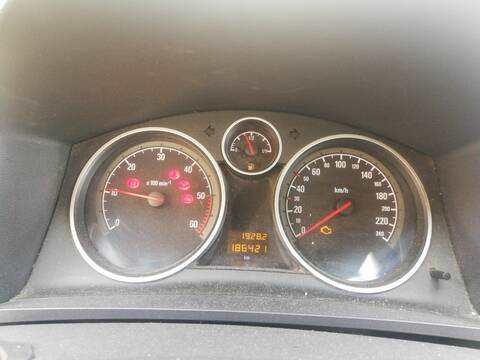 Foto 1ª: Cuadro de Instrumentos Opel Zafira Z19DTH (2005)