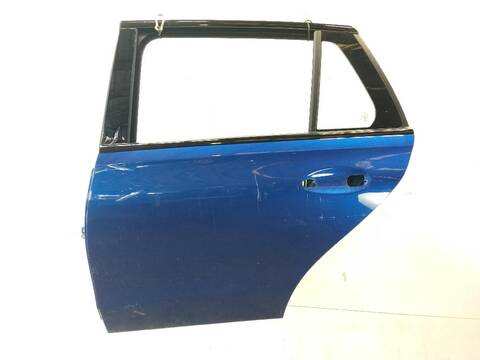 Foto 1ª: Puerta Trasera Izquierda Mercedes Clase C 160 C 220 D 206.204 206.216) [OM 654.820]