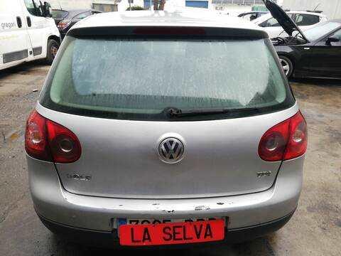 Portón Volkswagen Golf BKC